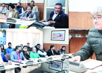 CS reviews progress on BISAG-N Projects