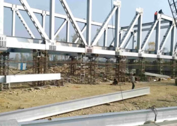 2 key Pulwama bridges in limbo