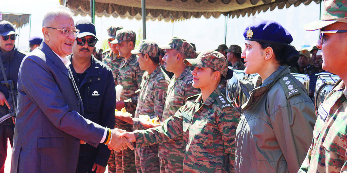 LG Gupta celebrates Diwali with  soldiers