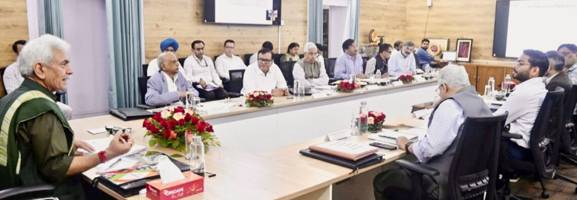 LG calls for transforming SMVDU into premier national level university