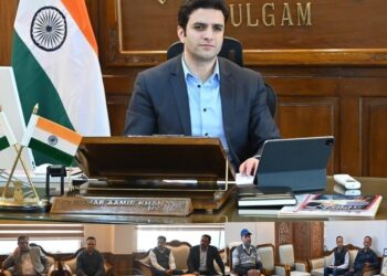 DC Kulgam reviews progress of JSA Campaign-2025