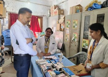DHSJ inspects patient-care services at PHC GhouManhasan