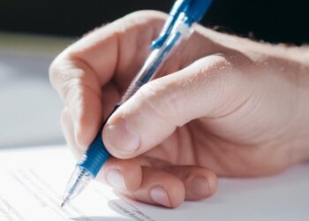 Secretary tables defection rules in Assembly