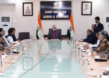 CM Omar calls for smooth, well-coordinated Darbar Move