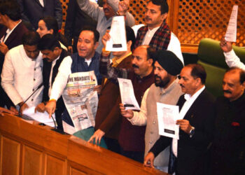 Uproar in Assembly over corruption allegations, flood relief discussion