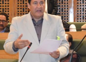 Agri, allied sectors suffered Rs 209 Cr loss due to NH closure: Dar