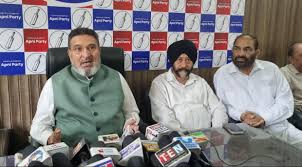 AP to contest in Nagrota, Budgam bye-polls: Bukhari