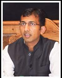 Div Com hails Veshow literary fest