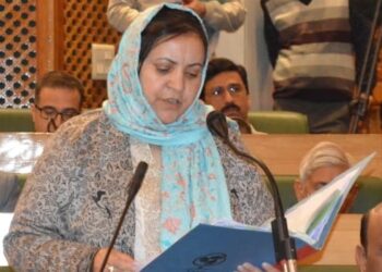 Examining to introduce robotic surgery facility at GMC Sgr: Health Minister