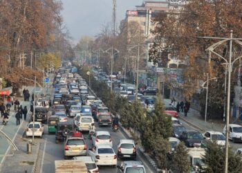 City gridlock persists despite e-rickshaw ban