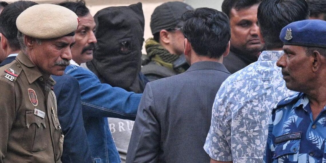 === Delhi Blast Case ===  4 more prime accused arrested handed over to NIA