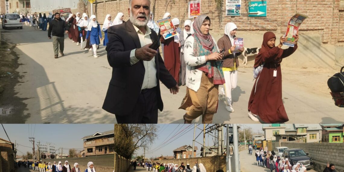 Budgam admin intensifies voter awareness