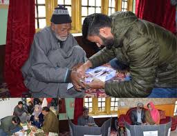 Home Voting begins in Budgam