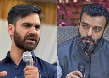 === ‘Ruhullah’s absence, Para’s push’ ===  A bastion falls: NC loses Budgam after 47 years