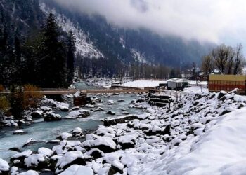 Fresh snow sparks hope of tourism revival