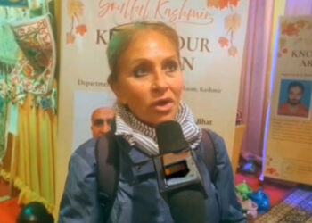 ‘It’s beautiful, real, original’: Foreign visitor praises Kashmir’s ‘Know Your Artisan’ showcase