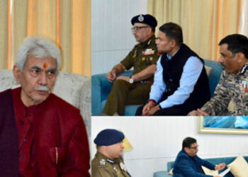 LG Sinha reviews J&K security, chairs high-level meet 