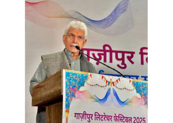 === GHAZIPUR LITERATURE FESTIVAL ===  LG Sinha asks writers, thinkers to strengthen spirit of ‘Ek Bharat Shreshtha Bharat’