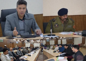 Budgam must set example by breaking drug supply chain: Dr Bilal