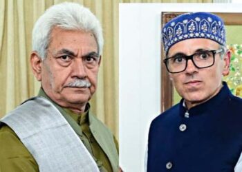 LG, CM greet people on Prakash Parv of Guru Nanak Dev Ji