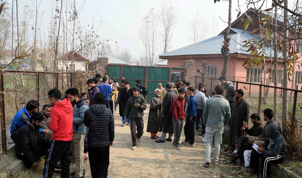 Budgam By-Polls :Spiritual tide sways ballot between NC & PDP