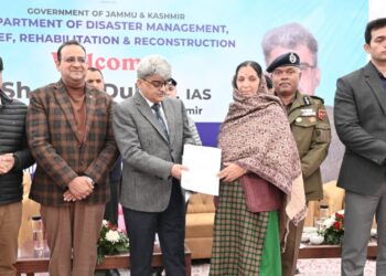 Chief Secretary inspects Jagti mini-township