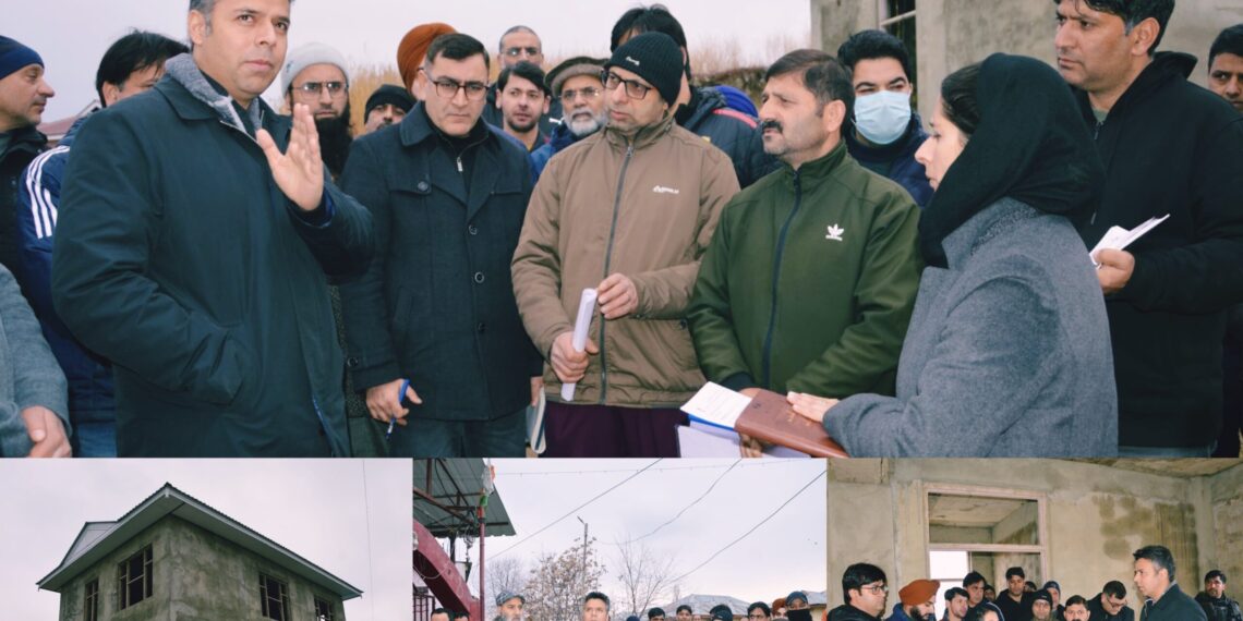 DC Budgam visits Sheikhpora Pandit Colony