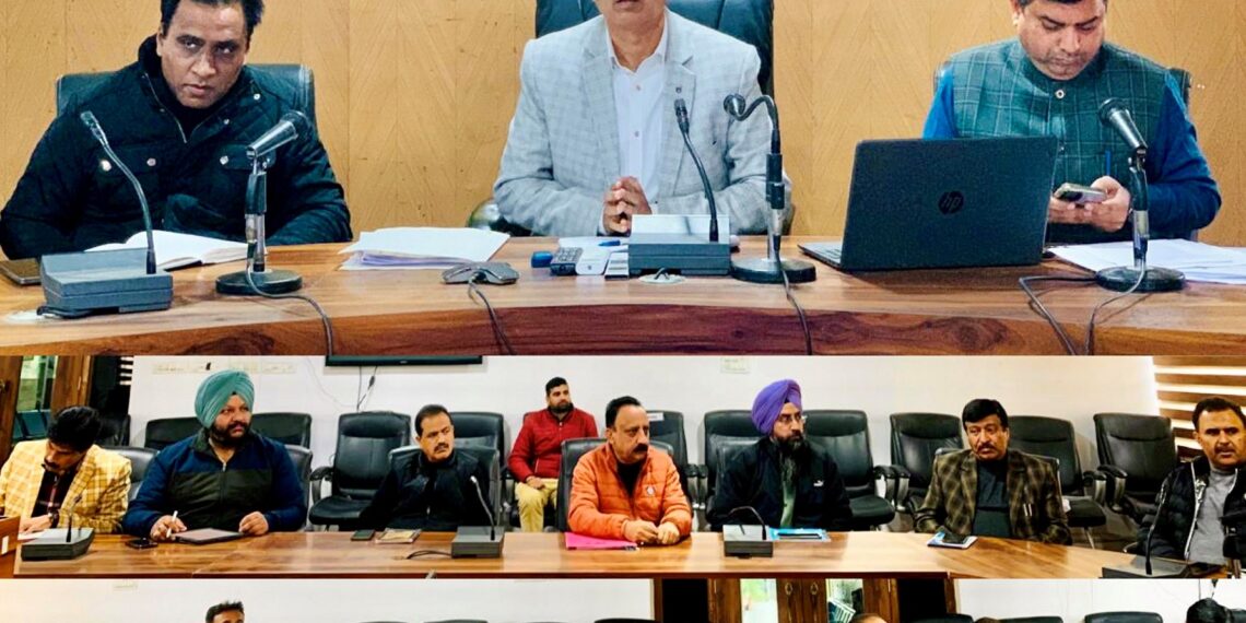 DC Kathua reviews stray animal safety, welfare measures