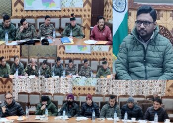 DC Kupwara reviews defence-related land issues