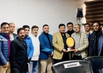 District Administration Kathua bids farewell to retiring CEO