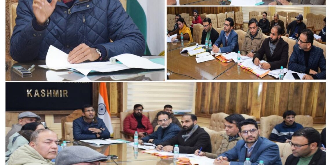 Stray Animal Issues:Identify land in every district for Animal Birth Control Centres, stray rehabilitation: Div Com Kashmir