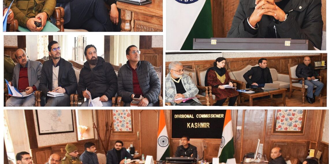 Div Com Kashmir reviews traffic management proposals for Srinagar