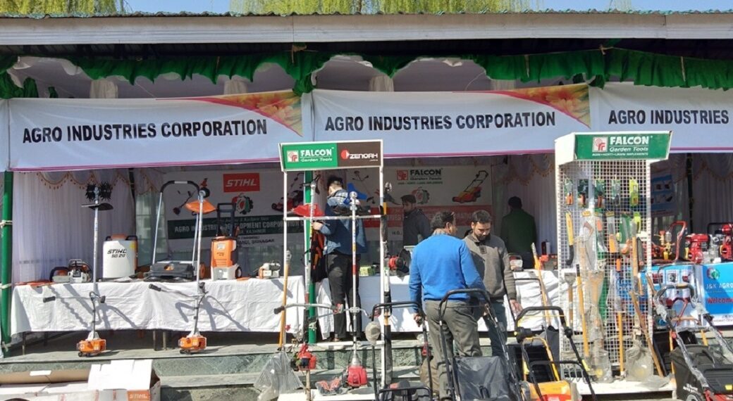 Govt reports over 230 enforcement drives on tainted fertilizer