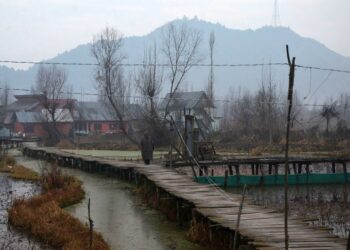 Cold conditions prevail in J&K