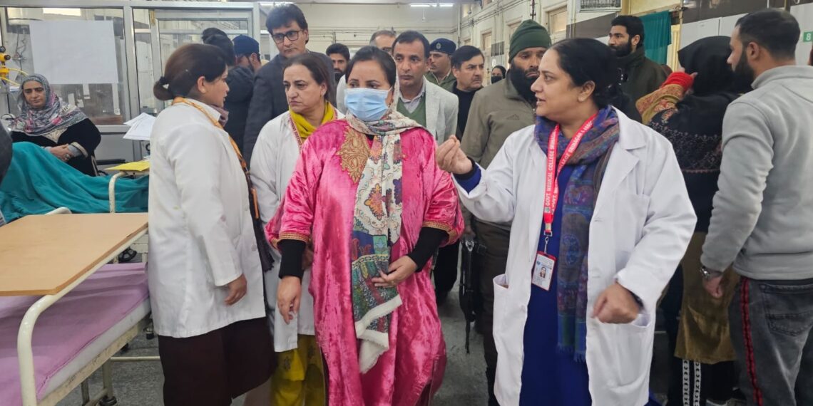 Health Minister reviews facilities, patient care at SMHS Hospital
