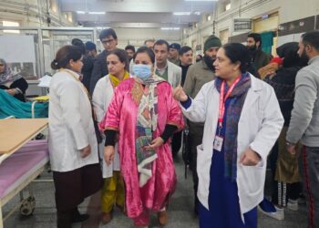 Health Minister reviews facilities, patient care at SMHS Hospital