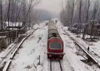 Snowfall spurs surge in railway travel across J&K