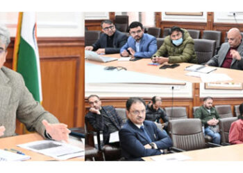 CS reviews framework for promoting homestays in J&K