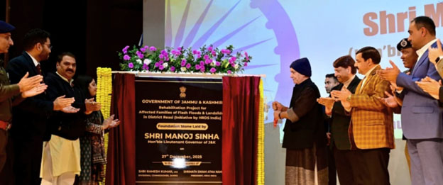 LG Sinha lauds HRDS India for rebuilding shattered homes in J&K