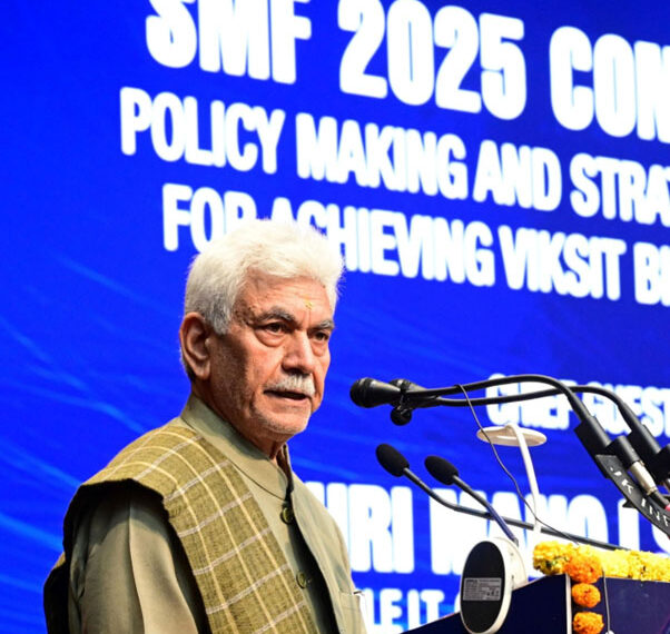 LG Sinha calls for ending ‘insider-outsider’ debate