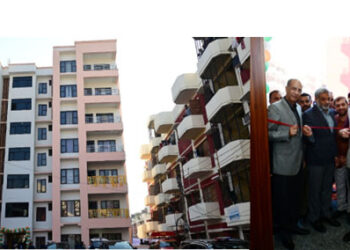 CM inaugurates 56 new residential flats for Darbar Move employees in Jammu