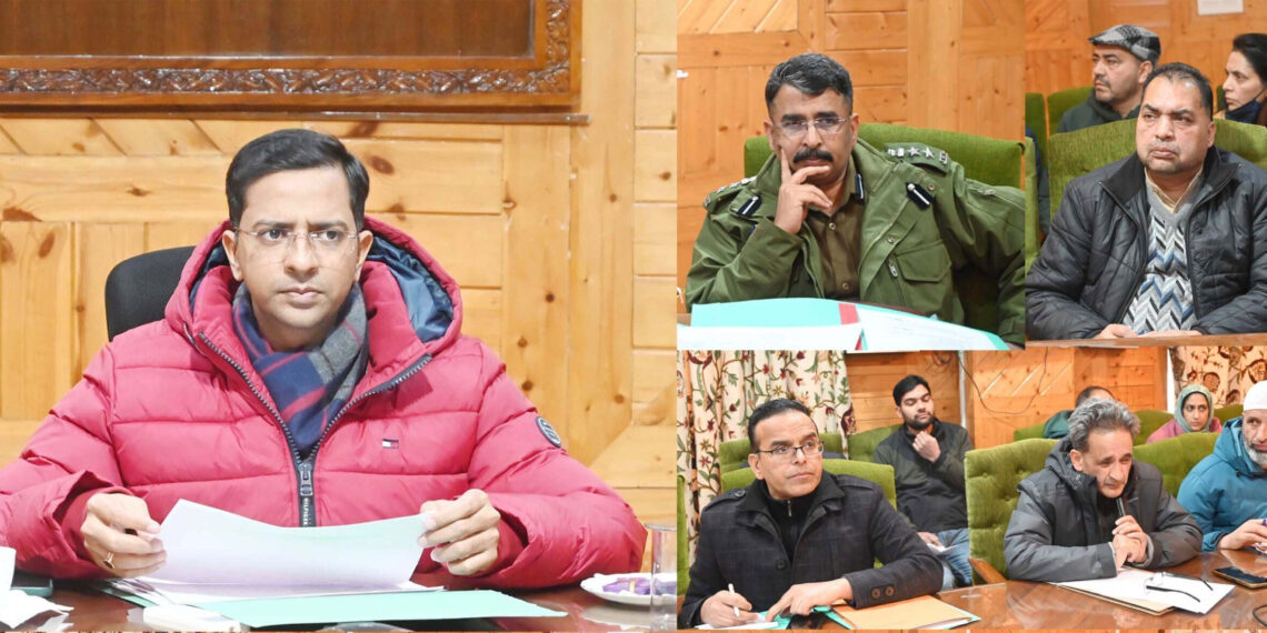 DC Shopian chairs Road Safety Committee meeting