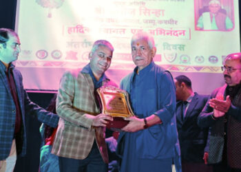 Serving divyangjan citizens brings ‘punyas’: LG Sinha