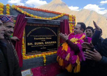LoP Sharma lays Rs 17 Cr Paddar-Nagseni road project foundation