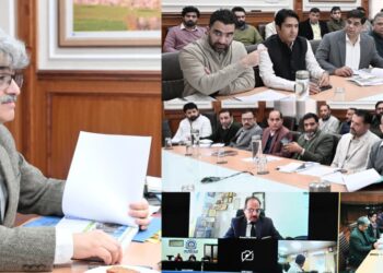 CS reviews RS 1,000 Cr PM-ABHIM health projects