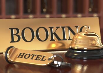 Kashmir’s hotel bookings Hinge on snowfall forecast