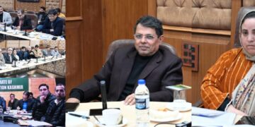 Sakeena Itoo reviews education issues with Pvt schools, parents