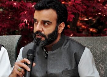 MP Ruhullah issues ultimatum on J&K reservation
