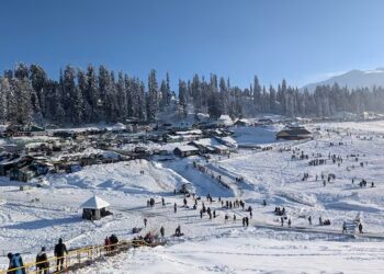 Gulmarg ready for New Year winter rush