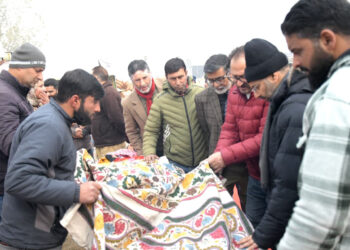 2-day trainee products sale begins at Numaish Gah in Srinagar